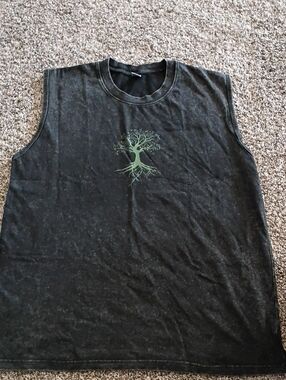 Men's Black Sleeveless Tank with Green Tree Graphic